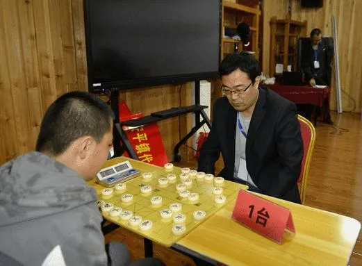 中国象棋比赛的着装规范与方法